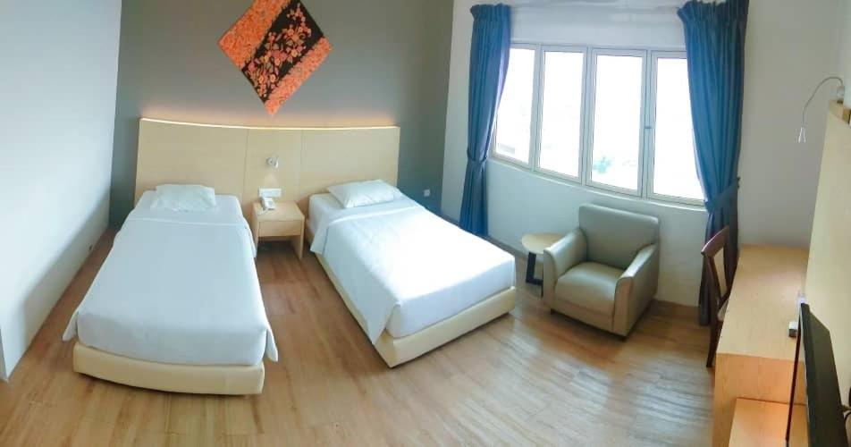 Summit Signature Hotel Batu Pahat Exterior foto
